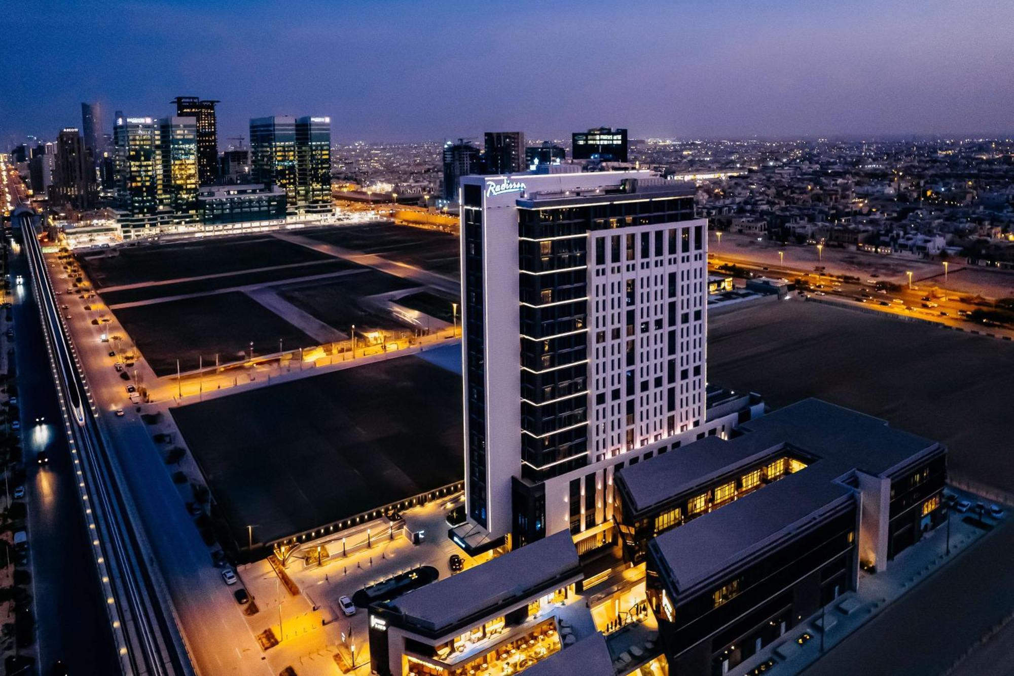 Radisson Hotel & Residence Riyadh Olaya Bagian luar foto